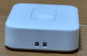 スイッチボットリモートボタンのストラップ穴