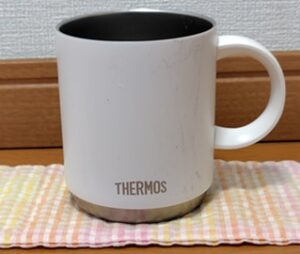 サーモスのマグカップ