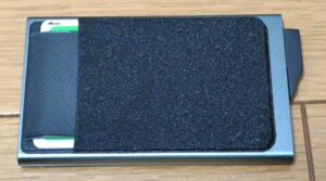 zepirion「Quick Wallet2」貼り付け式ポケット3