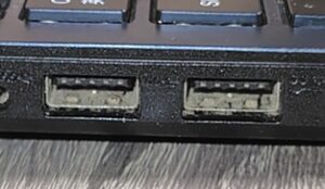 USBTypeAのUSBポート
